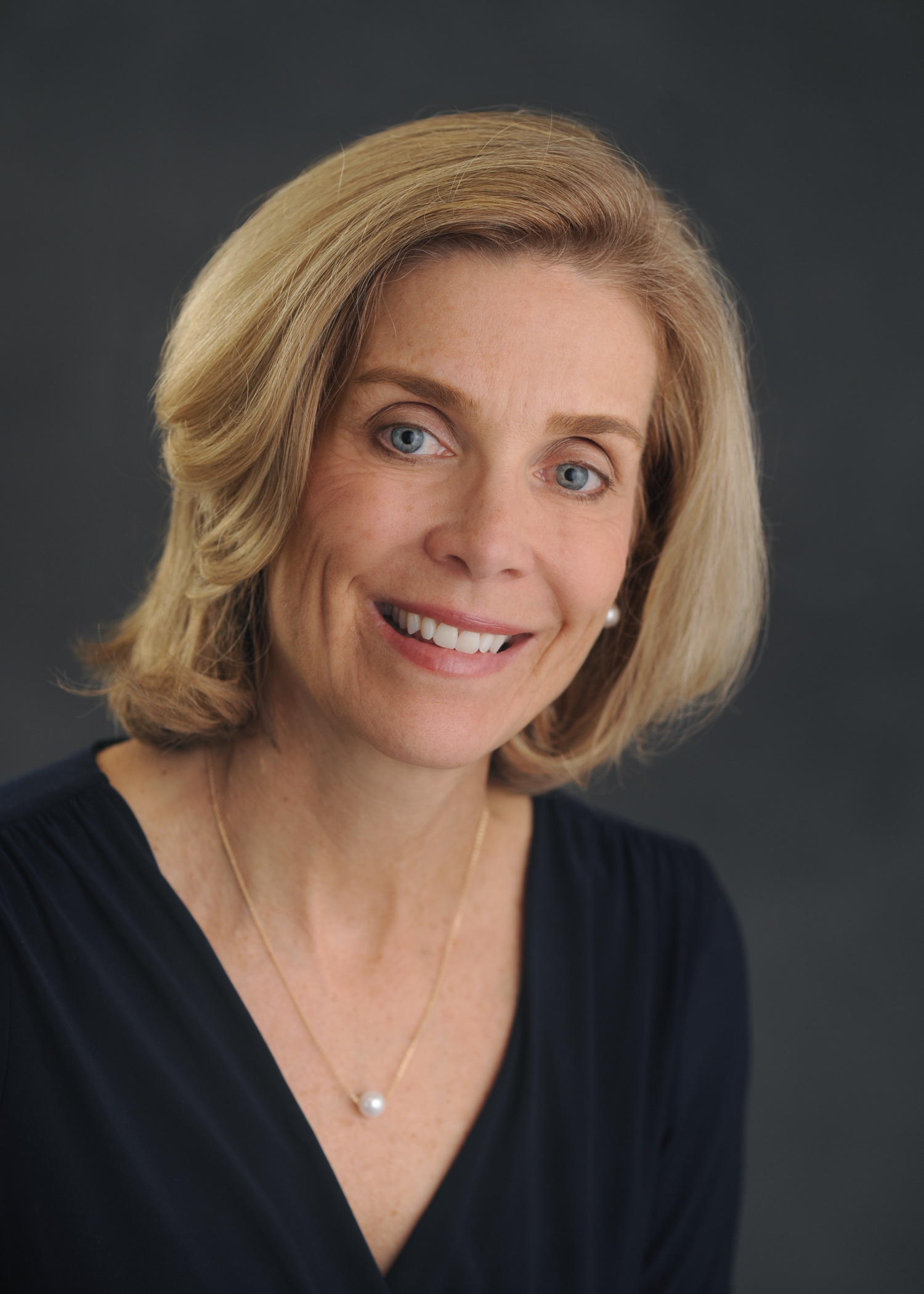 Head shot of Bonnie Habyan Executive Vice President, Chief Marketing Officer