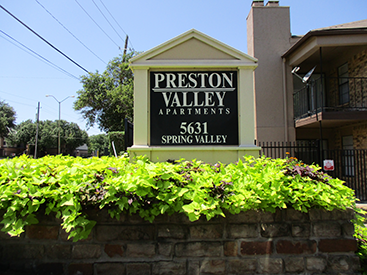 Exterior of Preston Valley Apartments